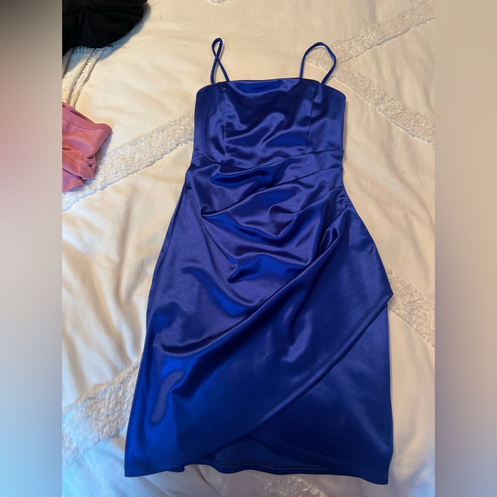 Royal blue synched at the waist dress